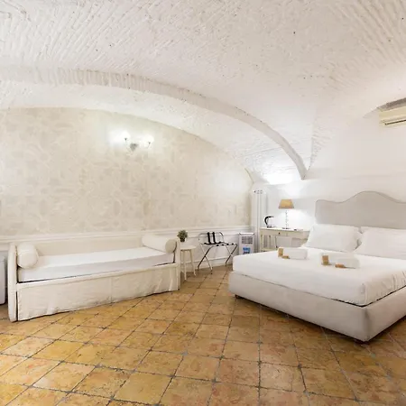 Domus 15 - Gasthuis 3*